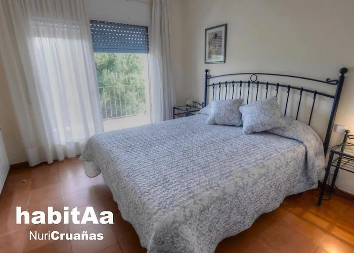 Luminoso 5 Dormitorios, Cerca Del Mar, 9 Pers., S'agaro - Es-298-12 Apartment *